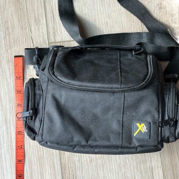 Xit Deluxe Padded Digital Camera Video Bag - Picture 6 of 7